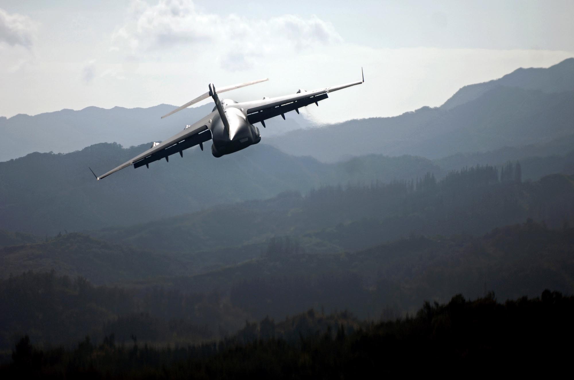 combatindex.com: C-17 Globemaster III