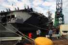 CVN 70 Photo